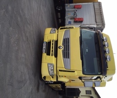 Oferim servicii-transport intern si international . -. - . -