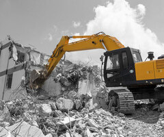 Demolari constructii diverse     .