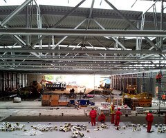 Montam panouri sandwich / executam constructii metalice