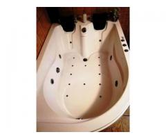 vindem jacuzzi nou cu 2 locuri